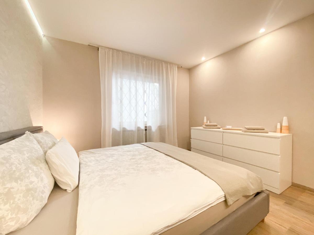 Modernes Apartment In Zentrumsnaehe Mit Eigenem Stellplatz Baden-Baden Zewnętrze zdjęcie